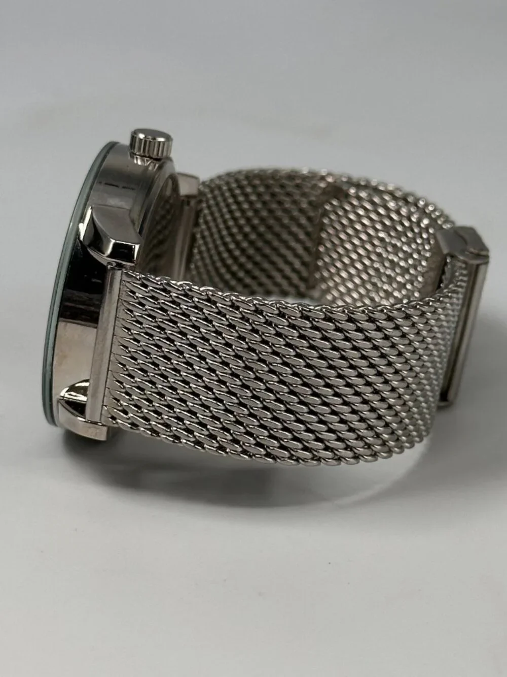Geoffrey Beene Watch Men Silver Tone Blue Date Window Round New Battery